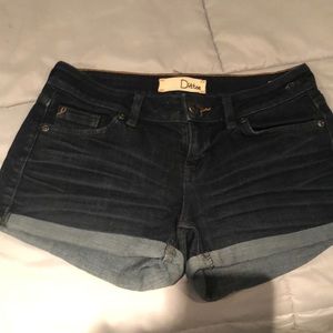 Cute rolled jean shorts size 25